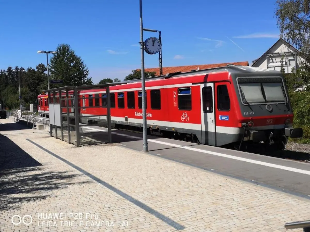 Apartment Uebernachten Im Nostalgischen Bahnwaggon Bogen