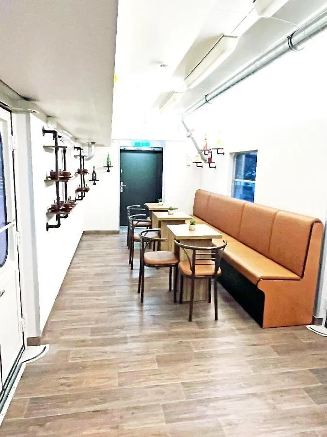 Uebernachten Im Nostalgischen Bahnwaggon Bogen Germany